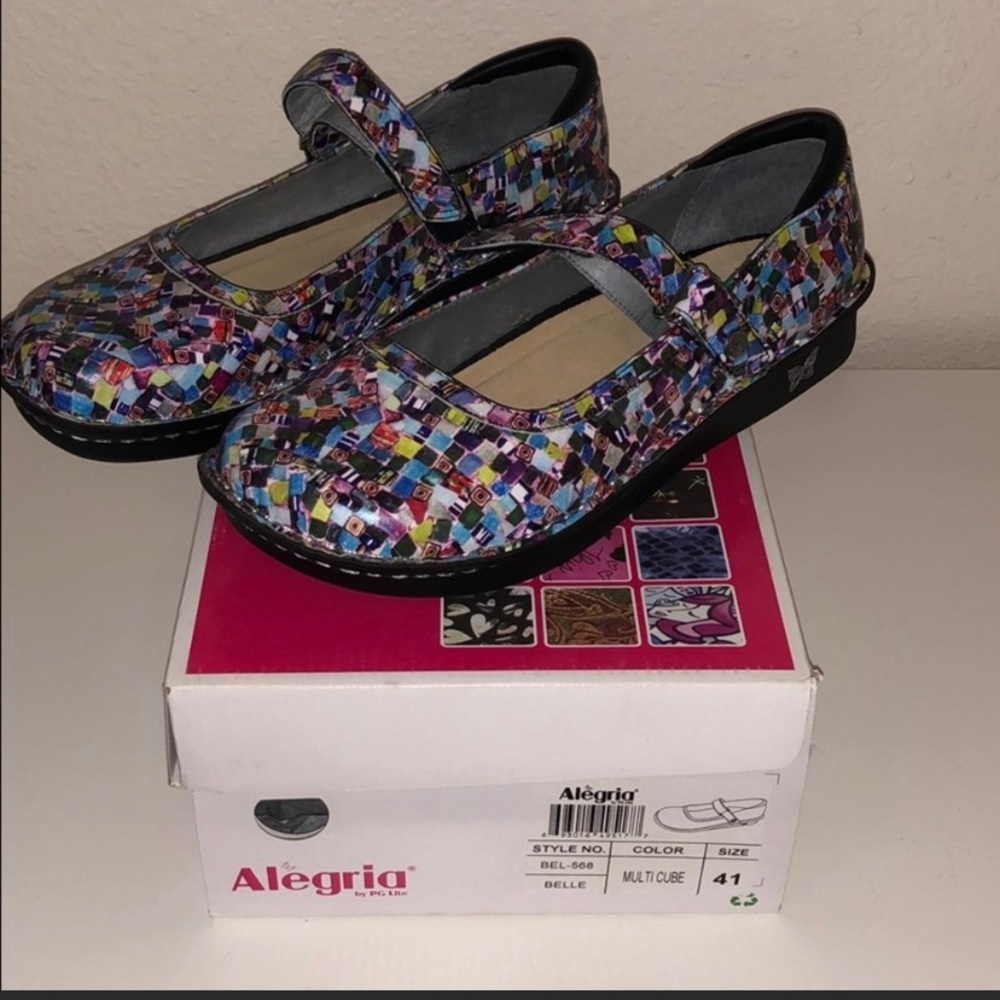 Algeria size 41 “Never Worn”